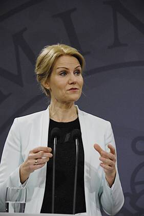 Pressekonferenz von Ministerpräsidentin Helle Thorning-Schmidt in Kopenhagen, Dänemark