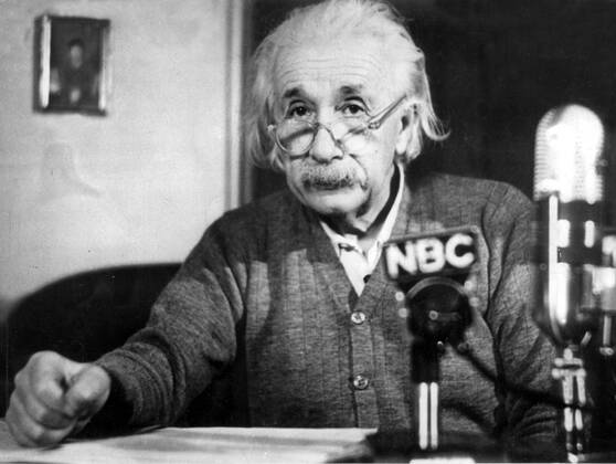 Nov. 15, 1951 - Princeton, NJ, U.S. - Theoretical physicist ALBERT EINSTEIN during the NBC interview on hydrogen bomb in Princeton University. Einstein who s widely regarded as the most important scientist of the 20th century and one of the greatest physicists of all time, produced much of his remarkable work during his stay at the Patent Office and in his spare time. While best known for the Theory of Relativity, he was awarded the 1921 Nobel Prize for Physics. Princeton United States of America  - ZUMAk09