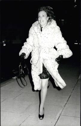 Jan. 28, 1981 - Esther Rantzen fines ~15 for obstruction; Photo Shows Esther Rantzen, who was fined ~15 for obstructing the highway during the shooting of the television program. That s life when she appeared at Horseferry Road court today, seen running from the court in case they pinch her for obstruction again.  - ZUMAk09