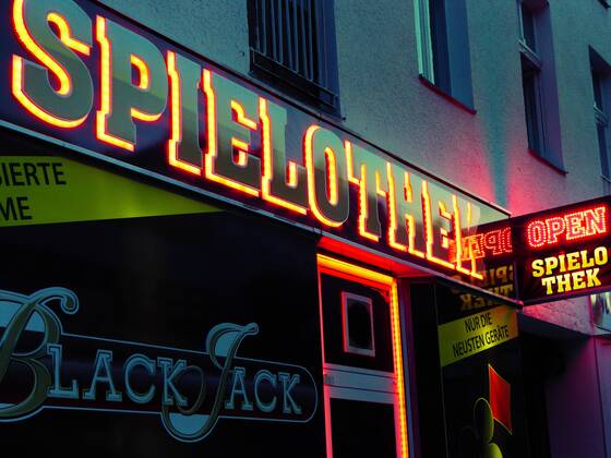 Spielothek Open Glücksspiel Spielsucht Geldwäsche Berlin