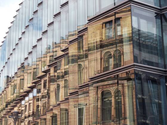 IMAGO Creative: Architektur in Berlin Germany, Berlin, View of Parliament Buildings  BSCF000165