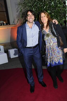 Dieter Landuris und seine Ehefrau Natascha bei der Premiere der US Serie Transparent am 10.04.2015 in München US Serie Transparent Premiere in Muenchen, 2015