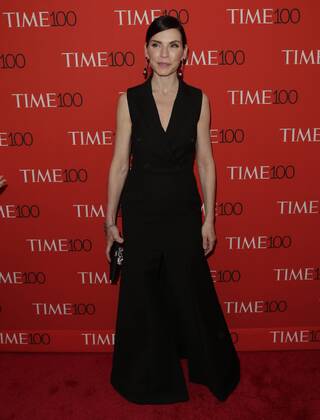 Julianna Margulies arrives on the red carpet at the TIME 100 Gala at Frederick P. Rose Hall, Home of Jazz at Lincoln Center, in New York City on April 21, 2015. TIME 100 celebrates TIME s list of the 100 Most Influential People in the World.  NYP20150421131 JOHNxANGELILLO