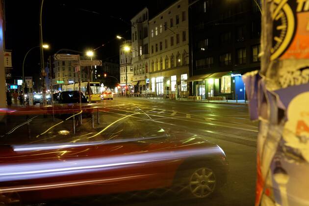 Berlin. 08 AUG 2015. Berlin Bezirk Mitte bei Nacht. Rosenthaler Straße. Nähe Rosenthaler Platz. BERLIN. Nacht. PRM003312X