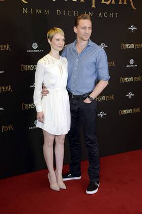 Mia Wasikowska und Tom Hiddleston bei Photocall zu Crimson Peak im Regent Hotel. Berlin, 30.09.2015 Foto:xFredericx xFuturexImage
