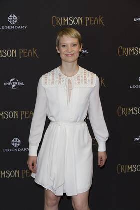 Mia Wasikowska - Photocall anlaesslich des Filmstarts von CRIMSON PEAK (Kinostart: 15.10.2015) in Berlin am 30.09.2015. Photocall Crimson Peak
