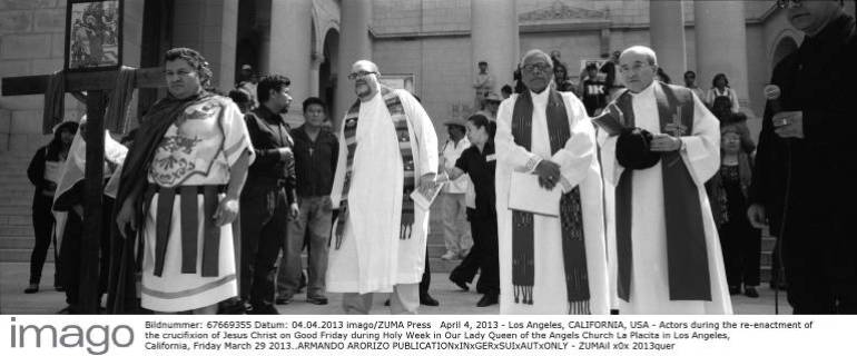 April 4, 2013 - Los Angeles, CALIFORNIA, USA - Actors during the re-enactment of the crucifixion of Jesus Christ on Good Friday during Holy Week in Our Lady Queen of the Angels Church La Placita in Los Angeles, California, Friday March 29 2013..ARMANDO ARORIZO  - ZUMAil