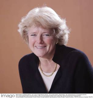 16.12.2015, Berlin, Deutschland - 85. Kabinettsitzung im Bundeskanzleramt. Foto: Kulturstaatsministerin Monika Grütters, CDU.