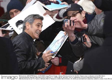 George Clooney arrives for the Hail, Caesar press conference at the 66th Berlin International Film Festival Berlinale 2016 on February 11, 2016in Berlin, Germany. Foto:xC.xNiehausx xFuturexImage