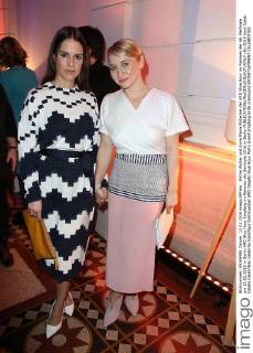 Birthe Wolter und Anna Maria Mühe bei der ARD Blue Hour im Rahmen der 66. Berlinale am 12.02.2016 in Berlin ARD Blue Hour Empfang im Rahmen der Berlinale 2016 in Berlin 