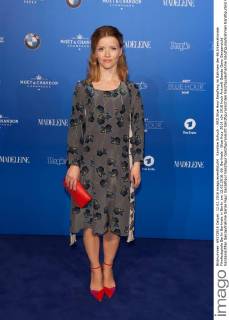 Karoline Schuch - ARD Blue Hour Empfang im Rahmen der 66.Internationale Filmfestspiele Berlin Berlinale in Berlin am 12.02.2016. 66. Berlinale - Blue Hour 2016