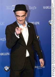 Anatole Taubman bei der ARD Blue Hour 2016 Party im Rahmen der Berlinale 2016 66. Internationale Filmfestspiele Berlin im Museum für Kommunikation. Berlin, 12.02.2016 Foto:xC.xNiehausx xFuturexImage
