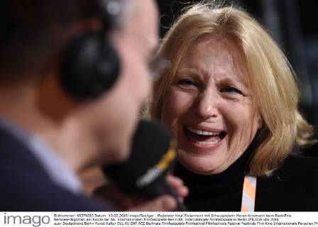 Moderator Knut Elstermann mit Schauspielerin Maren Kroymann beim RadioEins Berlinale-Nighttalk am Rande der 66. Internationalen Filmfestspiele Berlin 66. Internationale Filmfestspiele in Berlin IFB2016