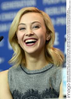 Sarah Gadon during the Indignation press conference at the 66th Berlin International Film Festival Berlinale 2016 on February 14, 2016 in Berlin, Germany. Foto:xC.xNiehausx xFuturexImage