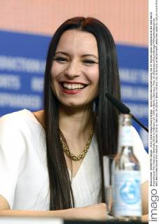 Anne Zohra Berrached during the 24 Wochen press conference at the 66th Berlin International Film Festival Berlinale 2016 on February 14, 2016 in Berlin, Germany. Foto:xC.xNiehausx xFuturexImage