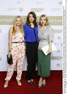 Jennifer Ulrich, Anja Knauer and Anna Maria Mühe at the NRW Reception 2016 during the 66th Berlin International Film Festival Berlinale 2016 at Landesvertretung Nordrhein-Westfalen on February 14, 2016 in Berlin, Germany. Foto:xD.xBedrosianx xFuturexImage