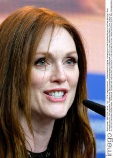 Schauspielerin Julianne Moore während der Pressekonferenz zum Film -Maggie s Plan- anlässlich der 66. Internationalen Filmfestspiele Berlin snapshot-photography K.M.Krause