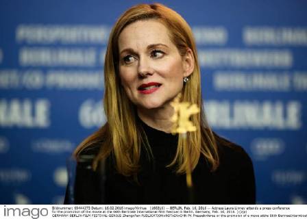 (160216) -- BERLIN, Feb. 16, 2016 -- Actress Laura Linney attends a press conference for the promotion of the movie at the 66th Berlinale International Film Festival in Berlin, Germany, Feb. 16, 2016. ) (zjy) GERMANY-BERLIN-FILM FESTIVAL-GENIUS ZhangxFan 