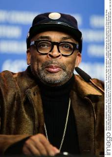Director Spike Lee attends a press conference for the promotion of the movie Chi-Raq at the 66th Berlinale International Film Festival in Berlin, Germany, on Feb. 16, 2016. ) GERMANY-BERLIN-FILM FESTIVAL-CHI-RAQ ZhangxFan 