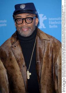 204932 Thomas Bohlen Starface 2016-02-16 Berlin Allemagne 66th Berlinale. Berlin International Film Festival. Photocall du film Chi-Raq . 66th Berlinale. Berlin International Film Festival. Photocall of the movie Chi-Raq Spike Lee Berlin, Germany, February 16th 2015 Lee, Spike  Copyright: xThomasxBohlenx xStarfacex STAR_204932_016