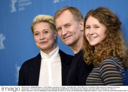 Trine Dyrholm, Ulrich Thomsen and Martha Sofie Wallstrom Hansen during the Kollektivet The Commune Die Kommune photocall at the 66th Berlin International Film Festival Berlinale 2016 on February 17, 2016 in Berlin, Germany. Foto:xC.xNiehausx xFuturexImage