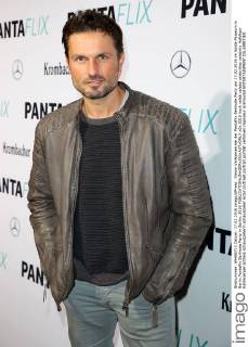 Simon Verhoeven bei der Pantaflix Berlinale Party am 17.02.2016 im Nolde Museum in Berlin Pantaflix Berlinale Party in Berlin, 2016 