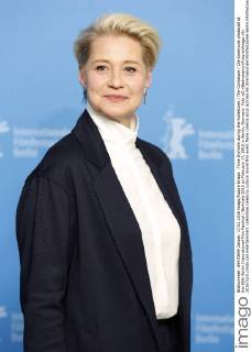 Trine Dyrholm during the Kollektivet The Commune Die Kommune photocall at the 66th Berlin International Film Festival Berlinale 2016 on February 17, 2016 in Berlin, Germany. Foto:xD.xBedrosianx xFuturexImage
