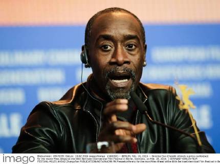 (160218) -- BERLIN, Feb. 18, 2016 -- Director Don Cheadle attends a press conference for the movie Miles Ahead at the 66th Berlinale International Film Festival in Berlin, Germany, on Feb. 18, 2016. ) GERMANY-BERLIN-FILM FESTIVAL-MILES AHEAD ZhangxFan 
