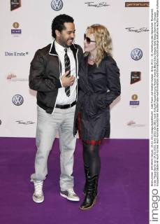 Adel Tawil und Anette Humpe - Echo 2011 - 20.Verleihung des Deutschen Musikpreis in der Messe Berlin am 24.03.2011. Echo 2011