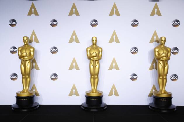 LOS ANGELES - FEB 28: Oscar Statue at the 88th Annual Academy Awards - Press Room at the Dolby Theater on February 28, 2016 in Los Angeles, CA  HPA