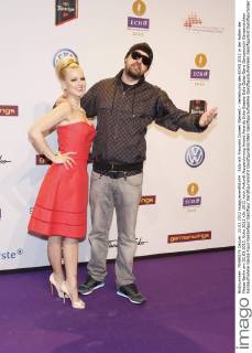 Sido mit Freundin Doreen Steinert - Verleihuing des ECHO 2012 in der Hallen der Messe Berlin am 22.03.2012. Echo 2012