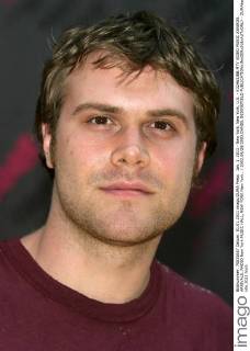 Jan. 1, 2011 - New York, New York, U.S. - K32463JBB.MTV VIDEO MUSIC AWARDS. ARRIVALS..RADIO New York MUSIC HALL, NEW YORK New York.. 2003.08 28 2003.DANIEL BEDINGFIELD - ZUMAba9_