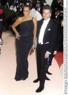 Donna Karan und Calvin Klein bei der Manus x Machina: Fashion in an Age of Technology Costume Institute Gala im Metropolitan Museum of Art. New York, 02.05.2016 Foto:xD.xVanxTinex xFuturexImage