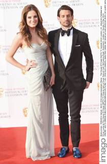 The House Of Fraser BAFTA TV Awards 2016 London, UK. Alexandra Felstead and Oliver Locke at The House Of Fraser BAFTA TV Awards held at Royal Festival Hall, Bellvedere Road, Southbank, London on Sunday 8 May 2016. LMK392 -60273-090516 