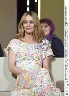 207497 Serge Arnal Starface 2016-05-11 France 69th Annual Cannes Film Festival. Opening ceremony. 69ème Festival International du film de Cannes. Cérémonie d Ouverture. Paradis, Vanessa  Copyright: xSergexArnalx xStarfacex STAR_207497_039