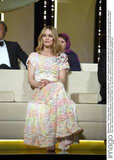 207497 Serge Arnal Starface 2016-05-11 France 69th Annual Cannes Film Festival. Opening ceremony. 69ème Festival International du film de Cannes. Cérémonie d Ouverture. Paradis, Vanessa  Copyright: xSergexArnalx xStarfacex STAR_207497_041