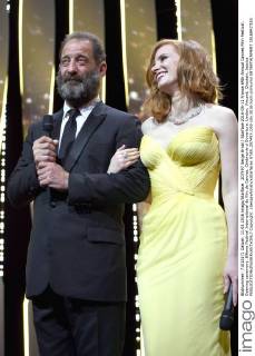 207497 Serge Arnal Starface 2016-05-11 France 69th Annual Cannes Film Festival. Opening ceremony. 69ème Festival International du film de Cannes. Cérémonie d Ouverture. Lindon, Vincent; Chastain, Jessica  Copyright: xSergexArnalx xStarfacex STAR_207497_050