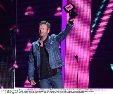June 8, 2016 - Nashville, TN, United States - 08 June 2016 - Nashville, Tennessee - Blake Shelton. 2016 CMT Music Awards held at Bridgestone Arena. Photo Credit: Laura Farr AdMedia Nashville United States - ZUMAa123