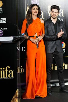 Verleihung der Bollywood Oscars in Madrid Indian actress Shilpa Shetty and indian actor Sooraj Pancholi during the presentation of the IIFA Awards in Madrid. June 23, 2016.  (20160623039)