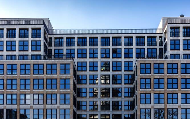 IMAGO Creative: Architektur in Berlin Immobilie  1020908643