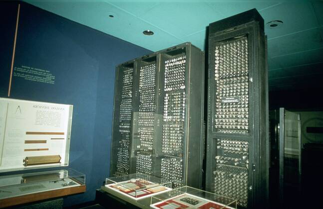 ENIAC computer -c1944. 18,000 vac. WHA  !ACHTUNG AUFNAHMEDATUM GESCHÄTZT! Copyright: WHA UnitedArchives0460000232