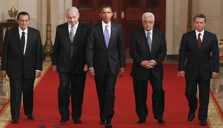 Egyptian President Hosni Mubarak, Israeli Prime Minister Benjamin Netanyahu, President Barack Obama, Palestinian President Mahmoud Abbas and Jordan’s King Abdullah II at the White House for Middle East peace negotiations Sept. 1, 2010 WHA  !ACHTUNG AUFNAHMEDATUM GESCHÄTZT! Copyright: WHA UnitedArchivesWHA_047_0122