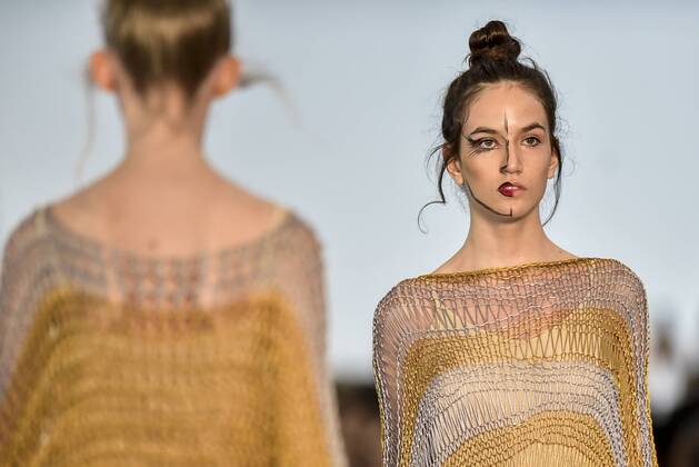 BELO HORIZONTE, MG - 06.10.2016: MINAS TREND OUTONO INVERNO 2017 - designer fashion show Doisélles during the nineteenth edition of the Minas Trend - Autumn Winter 2017 held in Expominas in Belo Horizonte, MG. on the afternoon of Thursday (06). x1211768x  MourãoxPanda