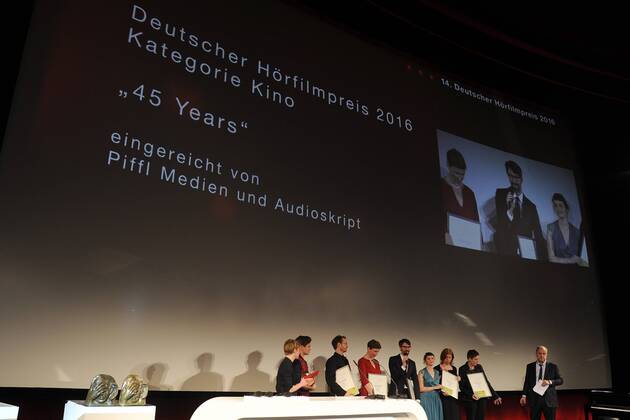Deutscher Hoerfilmpreis 2016 Preisverleihung mit Luis Hofmann, Jannik Schuemann, links Verleihung des 14. Deutschen Hoerfilmpreis 2016 im Kino International in Berlin am 15.03.2016