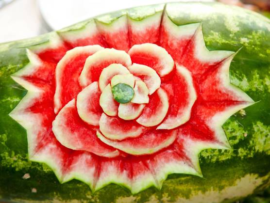 Watermelon decoration with floral carvings for for banquet  1085306278