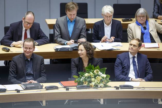 08.12.2016, Berlin, Deutschland, GER, Berliner Abgeordnetenhaus, 3. Plenarsitzung, Foto: v.l.n.r: Bürgermeister und Senator für Kultur und Europa: Dr. Klaus Lederer (DIE LINKE), Bürgermeisterin und Senatorin für Wirtschaft, Energie und Betriebe: Ramona Pop (Bündnis 90 Die Grünen Berlin), reg. Bürgermeister von Berlin Michael Müller (SPD)