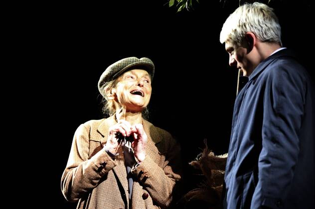 Erni Mangold und Meo Wulf bei der Fotoprobe des Theaterstücks Harold und Maude von Colin Higgins im Theater in der Josefstadt zum 90. Geburtstag von Erni Mangold. Wien, 23.01.2017 Foto:xF.xJ.xMorgenbesserx xFuturexImage