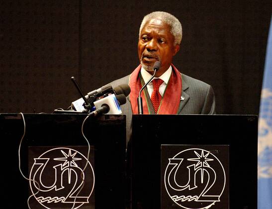 Oct. 12, 2005 - Lisbon, Portugal - 20051012: LISBON, PORTUGAL United Nations General Secretary Kofi Annan was honoured by University Nova of Lisbon with the Honoris Causa degree due to his contribution on help of man kind in terms of human rights, cultural values and defense of world-wide patrimony. Portuguese President Jorge Sampaio, Minister of Cience Jose Mariano Gago and Foreign Affair Minister Diogo Freitas do Amaral, as godfather of Kofi Annan attended the ceremony...K45521. ALVARO ISIDORO LisbonFILES 2005. - ZUMAg49_ 20051012_gaf_g49_214 Copyright: xGlobexPhotosx
