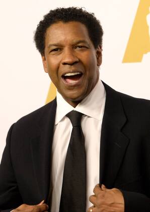 Actor Denzel Washington attends the 89th annual Academy Awards Oscar nominees luncheon at the Beverly Hilton Hotel in Beverly Hills, California on February 6, 2017.  LAP20170206026 JIMxRUYMEN