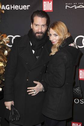 Alec Völkel (The BossHoss) mit Gattin Johanna beim Place To B Pre Berlinale Dinner im Provocateur. Berlin, 07.02.2017 Foto:xS.xGabschx xFuturexImage